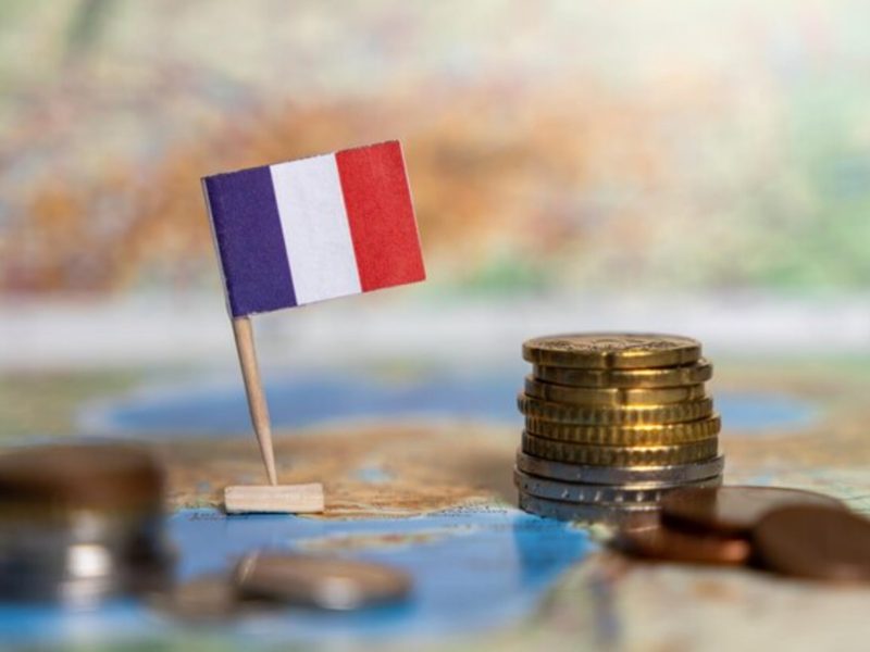Le gouvernement prépare un budget de rigueur pour tenter de faire face à la crise des finances publiques
